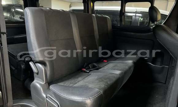 Buy Used 2019 Toyota Hiace in Dhaka, Dhaka Buy Used 2019 Toyota Hiace in Dhaka, Dhaka