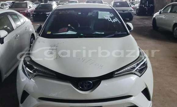 Buy Used 2019 Toyota CH-R in Dhaka, Dhaka Buy Used 2019 Toyota CH-R in Dhaka, Dhaka