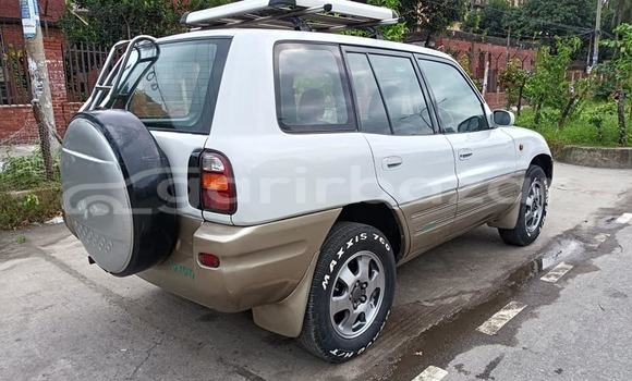 Buy Used 2020 Toyota rav 4 in Dhaka, Dhaka Buy Used 2020 Toyota rav 4 in Dhaka, Dhaka