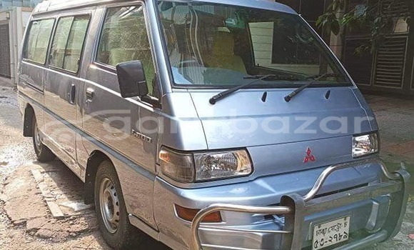Buy Used 2009 Mitsubishi L300 in Dhaka, Dhaka Buy Used 2009 Mitsubishi L300 in Dhaka, Dhaka
