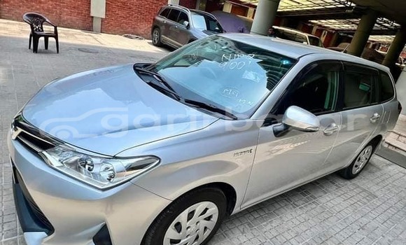 Buy Used 2018 Toyota axio fielder in Dhaka, Dhaka Buy Used 2018 Toyota axio fielder in Dhaka, Dhaka