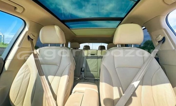 Buy Used 2017 Audi Q7 in Dhaka, Dhaka Buy Used 2017 Audi Q7 in Dhaka, Dhaka