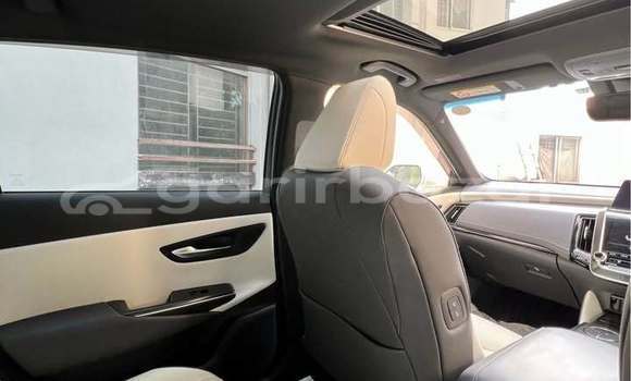 Buy Used 2019 Toyota Crown in Dhaka, Dhaka Buy Used 2019 Toyota Crown in Dhaka, Dhaka