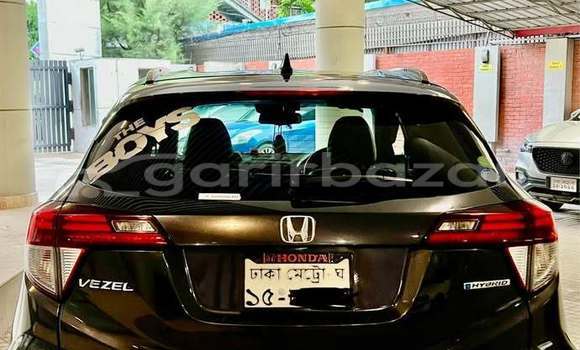 Buy Used 2018 Honda Vezel in Dhaka, Dhaka Buy Used 2018 Honda Vezel in Dhaka, Dhaka