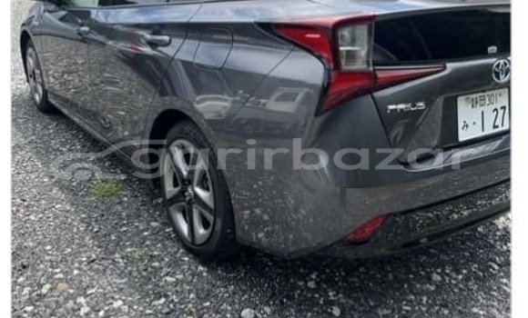 Buy Used 2019 Toyota Prius in Dhaka, Dhaka Buy Used 2019 Toyota Prius in Dhaka, Dhaka