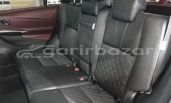 Buy Used 2019 Toyota Harrier in Dhaka, Dhaka Buy Used 2019 Toyota Harrier in Dhaka, Dhaka