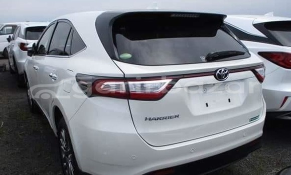 Buy Used 2019 Toyota Harrier in Dhaka, Dhaka Buy Used 2019 Toyota Harrier in Dhaka, Dhaka
