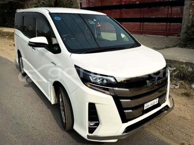Big with watermark toyota noah dhaka dhaka 25555
