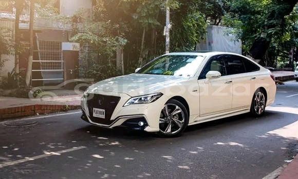 কেনা ব্যবহৃত Toyota Crown White গাড়ী মধ্যে বান্দরবান মধ্যে Bandarban কেনা ব্যবহৃত Toyota Crown White গাড়ী মধ্যে বান্দরবান মধ্যে Bandarban