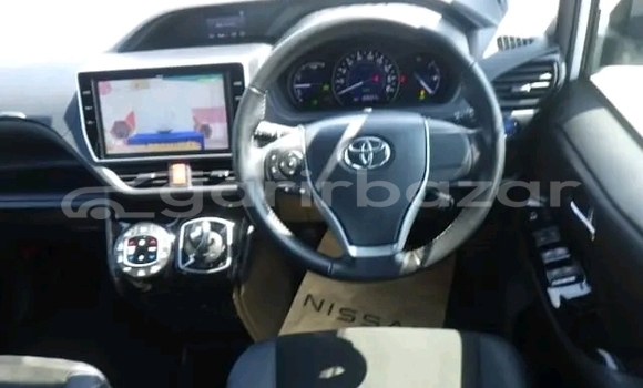 কেনা ব্যবহৃত Toyota Noah White গাড়ী মধ্যে বান্দরবান মধ্যে Bandarban কেনা ব্যবহৃত Toyota Noah White গাড়ী মধ্যে বান্দরবান মধ্যে Bandarban