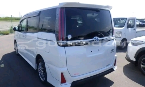 কেনা ব্যবহৃত Toyota Noah White গাড়ী মধ্যে বান্দরবান মধ্যে Bandarban কেনা ব্যবহৃত Toyota Noah White গাড়ী মধ্যে বান্দরবান মধ্যে Bandarban