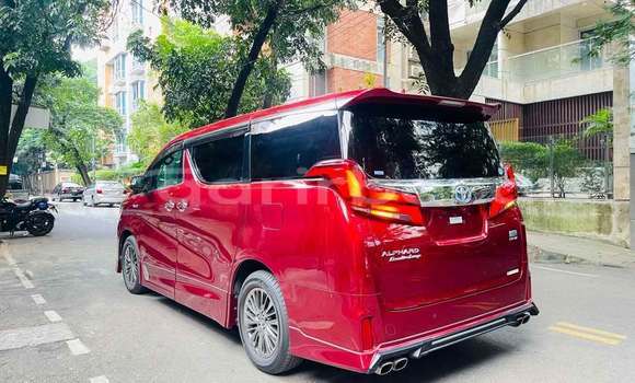 Buy Used 2022 Toyota Alphard in Dhaka, Dhaka Buy Used 2022 Toyota Alphard in Dhaka, Dhaka