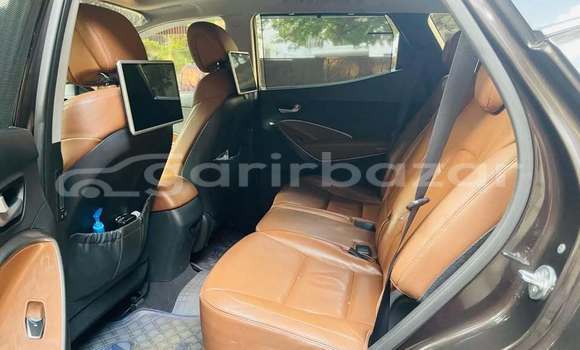 Buy Used 2016 Hyundai santa fe in Dhaka, Dhaka Buy Used 2016 Hyundai santa fe in Dhaka, Dhaka