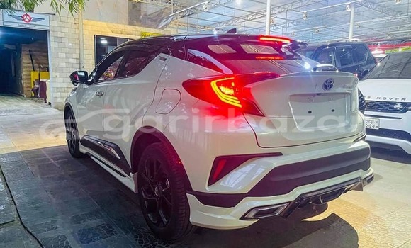 Buy Used 2019 Toyota C-HR in Dhaka, Dhaka Buy Used 2019 Toyota C-HR in Dhaka, Dhaka