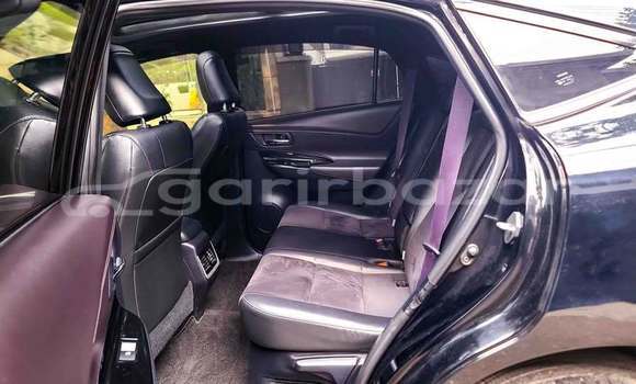 Buy Used 2018 Toyota Harrier in Dhaka, Dhaka Buy Used 2018 Toyota Harrier in Dhaka, Dhaka