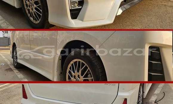 কিনুন ব্যবহৃত Toyota গাড়ী কিনুন ব্যবহৃত Toyota গাড়ী