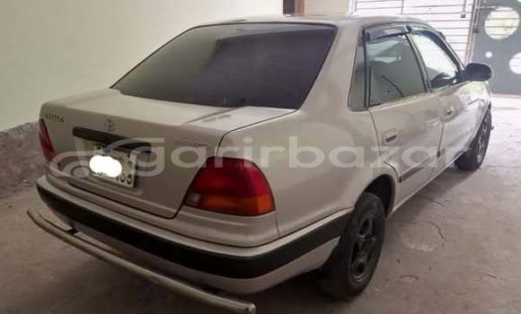 কিনুন ব্যবহৃত Toyota গাড়ী কিনুন ব্যবহৃত Toyota গাড়ী