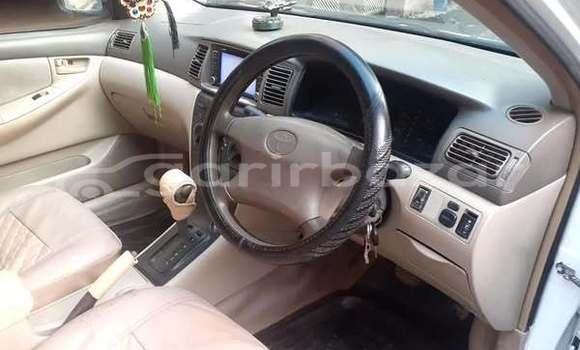 কিনুন ব্যবহৃত Toyota গাড়ী কিনুন ব্যবহৃত Toyota গাড়ী