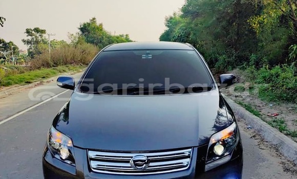 কিনুন ব্যবহৃত Toyota গাড়ী কিনুন ব্যবহৃত Toyota গাড়ী