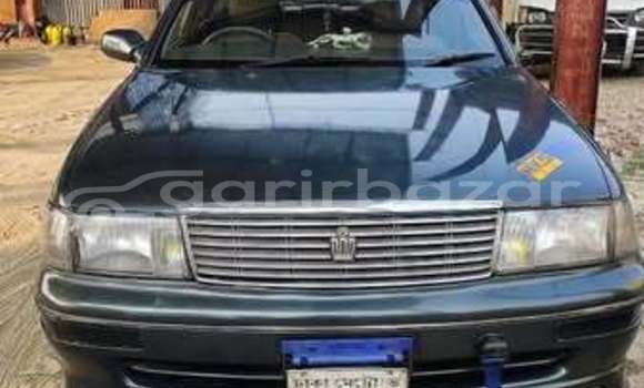 কিনুন ব্যবহৃত Toyota গাড়ী কিনুন ব্যবহৃত Toyota গাড়ী