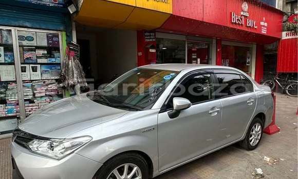 কিনুন ব্যবহৃত Toyota গাড়ী কিনুন ব্যবহৃত Toyota গাড়ী