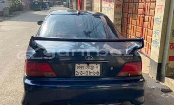 কিনুন ব্যবহৃত Toyota গাড়ী কিনুন ব্যবহৃত Toyota গাড়ী