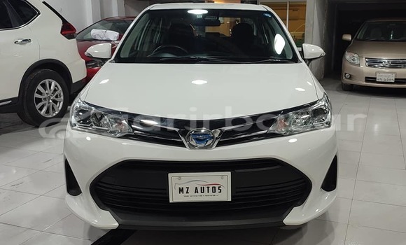 কিনুন ব্যবহৃত Toyota গাড়ী কিনুন ব্যবহৃত Toyota গাড়ী