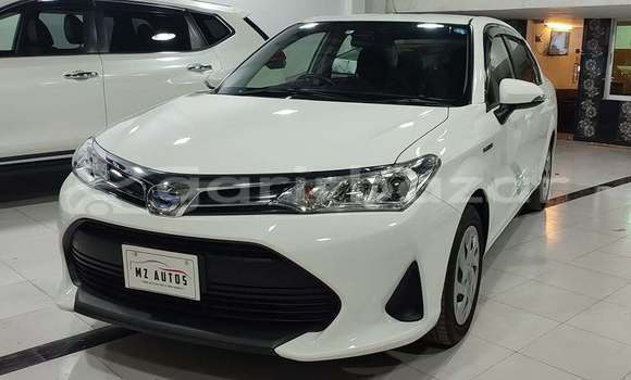 কিনুন ব্যবহৃত Toyota গাড়ী কিনুন ব্যবহৃত Toyota গাড়ী