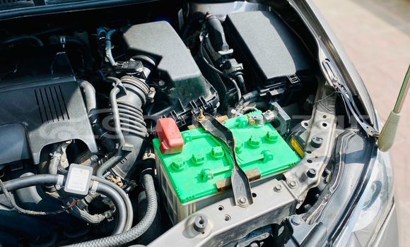 কিনুন ব্যবহৃত Toyota গাড়ী কিনুন ব্যবহৃত Toyota গাড়ী
