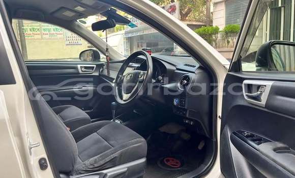 Buy Used 2021 Toyota Axio in Dhaka, Dhaka Buy Used 2021 Toyota Axio in Dhaka, Dhaka