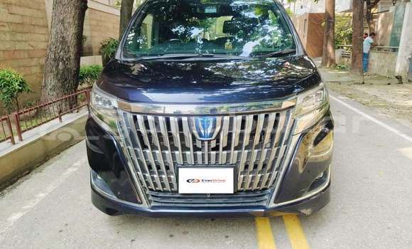 Buy Used 2018 Toyota Esquire in Dhaka, Dhaka Buy Used 2018 Toyota Esquire in Dhaka, Dhaka