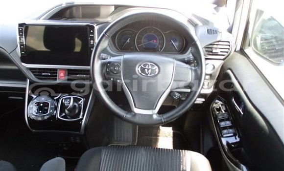 কেনা ব্যবহৃত Toyota Voxy White গাড়ী মধ্যে ঢাকা মধ্যে Dhaka কেনা ব্যবহৃত Toyota Voxy White গাড়ী মধ্যে ঢাকা মধ্যে Dhaka