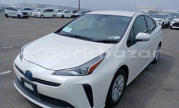 কেনা ব্যবহৃত Toyota prius White গাড়ী মধ্যে ঢাকা মধ্যে Dhaka কেনা ব্যবহৃত Toyota prius White গাড়ী মধ্যে ঢাকা মধ্যে Dhaka