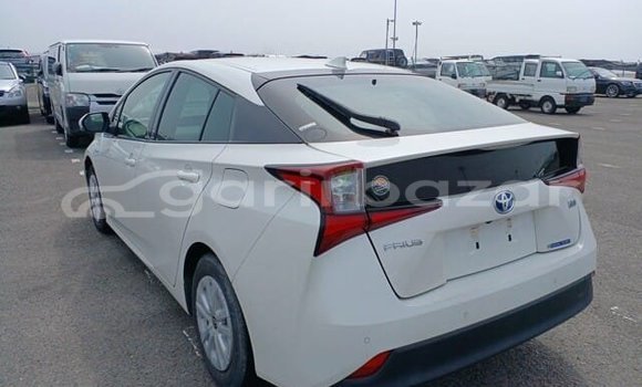 কেনা ব্যবহৃত Toyota prius White গাড়ী মধ্যে ঢাকা মধ্যে Dhaka কেনা ব্যবহৃত Toyota prius White গাড়ী মধ্যে ঢাকা মধ্যে Dhaka