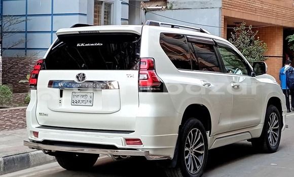 Buy Used 2019 Toyota land cruiser-prado in Dhaka, Dhaka Buy Used 2019 Toyota land cruiser-prado in Dhaka, Dhaka