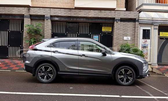 Buy Used 2022 Mitsubishi Eclipse in Dhaka, Dhaka Buy Used 2022 Mitsubishi Eclipse in Dhaka, Dhaka