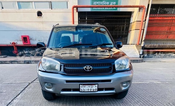 Buy Used 2004 Toyota RAV4 in Dhaka, Dhaka Buy Used 2004 Toyota RAV4 in Dhaka, Dhaka