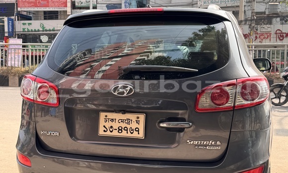 Buy Used 2011 Hyundai Santa Fe in Dhaka, Dhaka Buy Used 2011 Hyundai Santa Fe in Dhaka, Dhaka