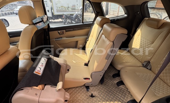 Buy Used 2011 Hyundai Santa Fe in Dhaka, Dhaka Buy Used 2011 Hyundai Santa Fe in Dhaka, Dhaka