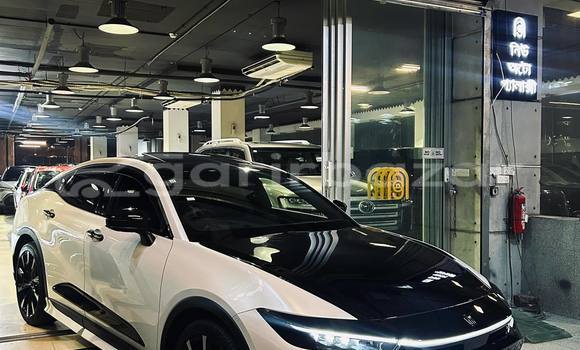 Buy Used 2023 Toyota Crown RS TRD in Dhaka, Dhaka Buy Used 2023 Toyota Crown RS TRD in Dhaka, Dhaka