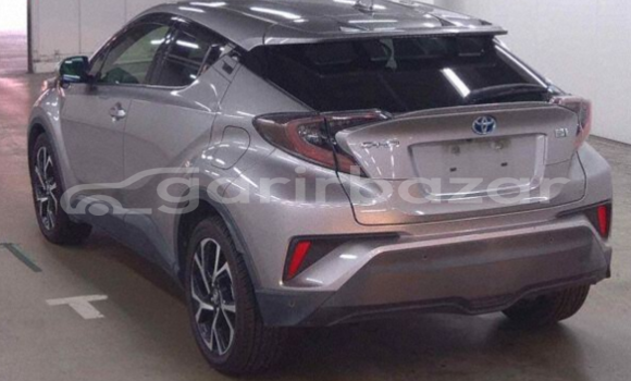 Buy Import 2018 Toyota chr g led pkg in Dhaka, Dhaka Buy Import 2018 Toyota chr g led pkg in Dhaka, Dhaka