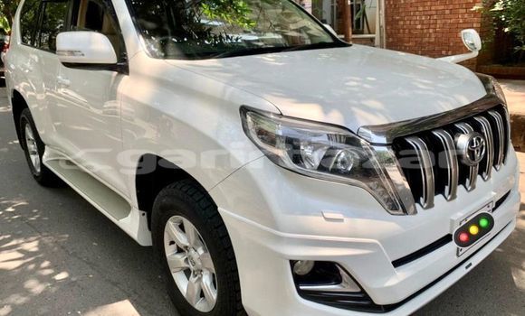 কেনা ব্যবহৃত Toyota Land Cruiser Prado White গাড়ী মধ্যে ঢাকা মধ্যে Dhaka কেনা ব্যবহৃত Toyota Land Cruiser Prado White গাড়ী মধ্যে ঢাকা মধ্যে Dhaka