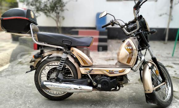 কেনা ব্যবহৃত TVS HLX125 Gold সাইকেল মধ্যে ঢাকা মধ্যে Dhaka কেনা ব্যবহৃত TVS HLX125 Gold সাইকেল মধ্যে ঢাকা মধ্যে Dhaka