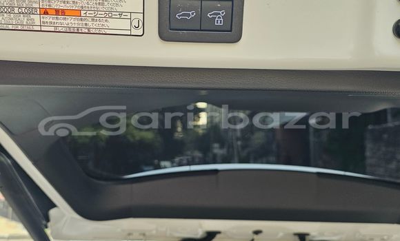 Buy Import 2021 Toyota Corolla Cross in Dhaka, Dhaka Buy Import 2021 Toyota Corolla Cross in Dhaka, Dhaka