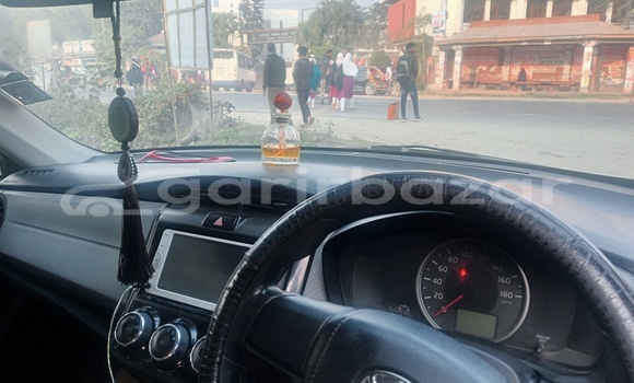 Buy Used 2013 Toyota Axio in Narsingdi, Narsingdi Buy Used 2013 Toyota Axio in Narsingdi, Narsingdi