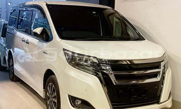 কেনা ব্যবহৃত Toyota Esquire White গাড়ী মধ্যে ঢাকা মধ্যে Dhaka কেনা ব্যবহৃত Toyota Esquire White গাড়ী মধ্যে ঢাকা মধ্যে Dhaka