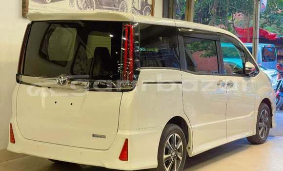 কেনা ব্যবহৃত Toyota Noah White গাড়ী মধ্যে ঢাকা মধ্যে Dhaka কেনা ব্যবহৃত Toyota Noah White গাড়ী মধ্যে ঢাকা মধ্যে Dhaka