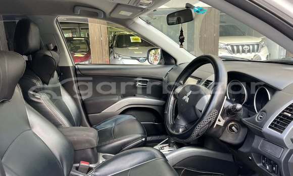 কেনা ব্যবহৃত Mitsubishi outlander White গাড়ী মধ্যে ঢাকা মধ্যে Dhaka কেনা ব্যবহৃত Mitsubishi outlander White গাড়ী মধ্যে ঢাকা মধ্যে Dhaka