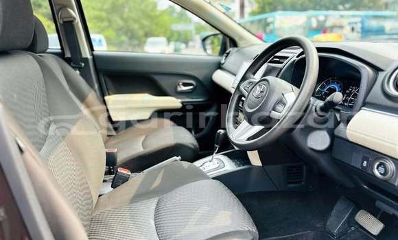 Buy Used 2022 Toyota Rush in Dhaka, Dhaka Buy Used 2022 Toyota Rush in Dhaka, Dhaka