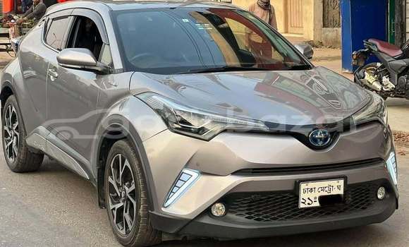 Buy Used 2020 Toyota CHR in Dhaka, Dhaka Buy Used 2020 Toyota CHR in Dhaka, Dhaka